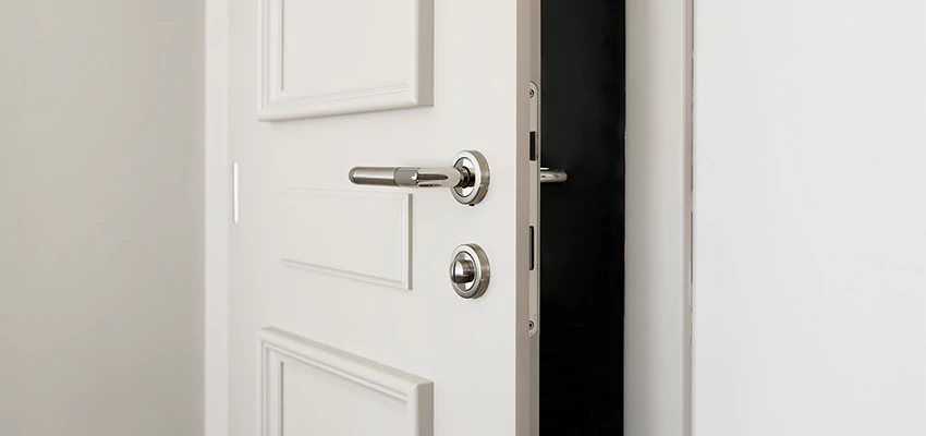 Folding Bathroom Door With Lock Solutions in Carbondale, IL